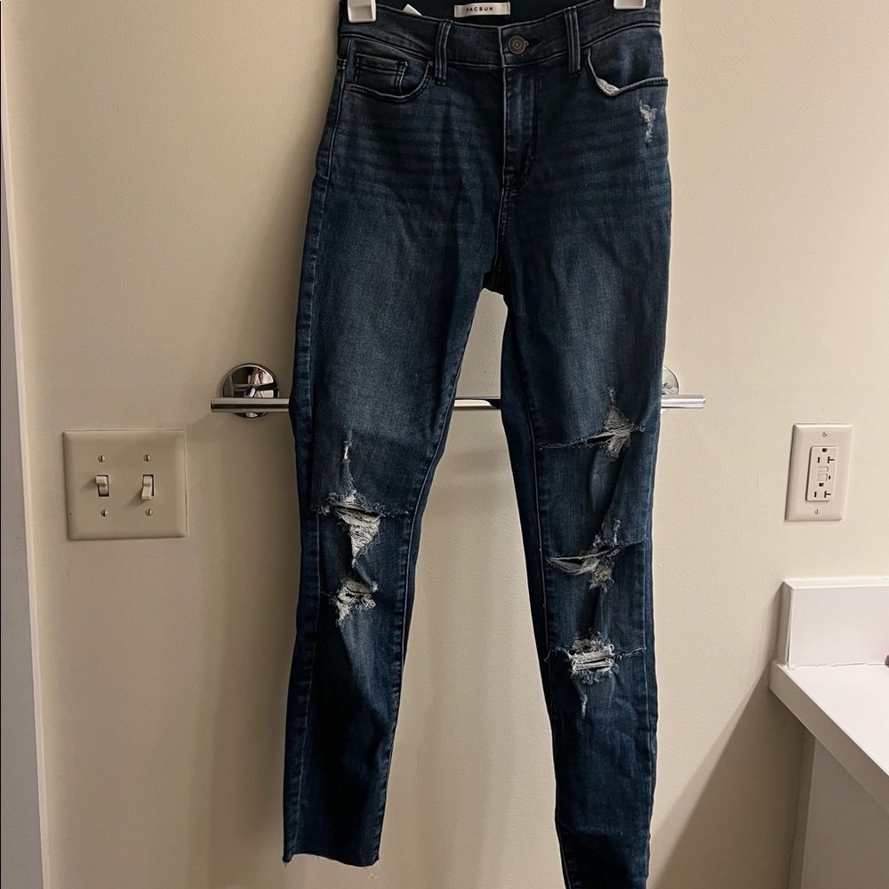 Pacsun High Waisted Ripped Skinny Jegging